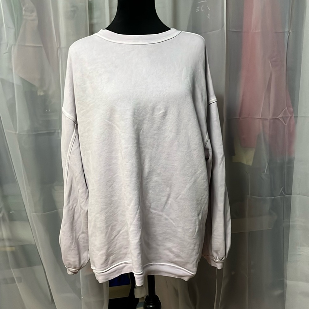 crew neck